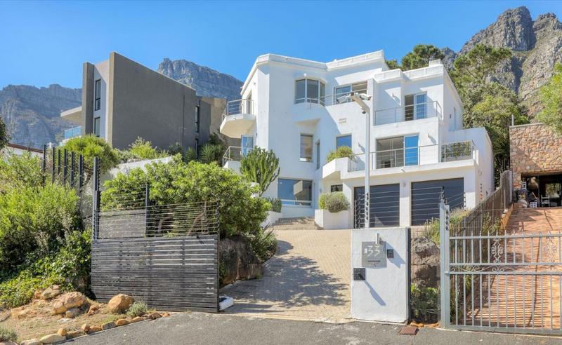 4 Bedroom Property for Sale in Camps Bay Western Cape